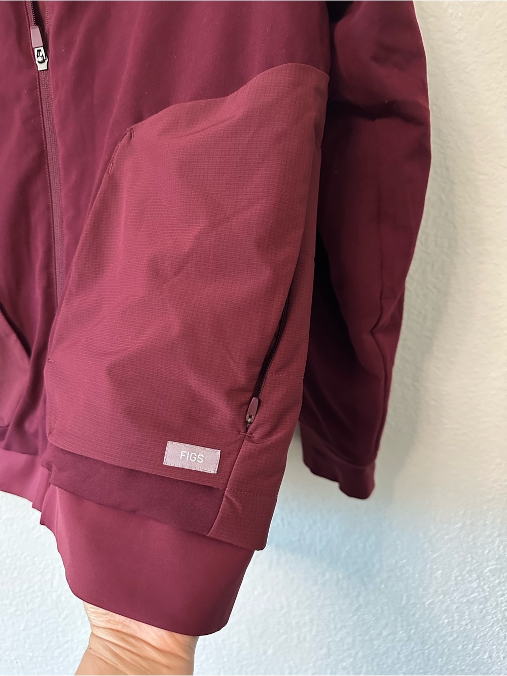 Figs Women's Burgundy insulated Zip Jacket - Picture 6 of 9